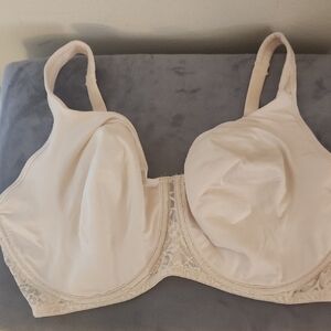 Ellen Tracy Cream Lace Bra with Underwire Support